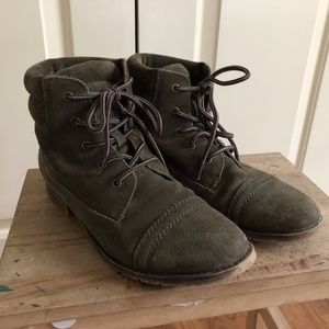 Steve Madden - Olive Suede Combat Boots [8.5 Women's US]